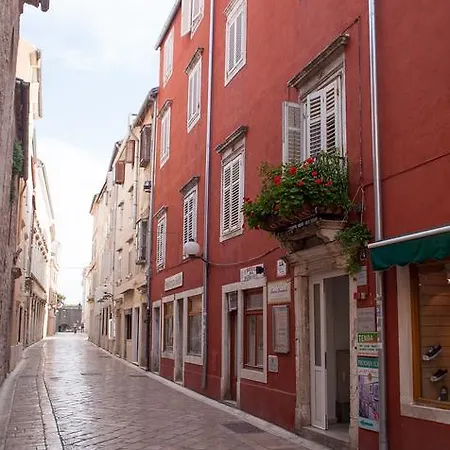 Apartment Old Gold Zadar